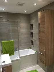 Bath Design With Built-In Shelves