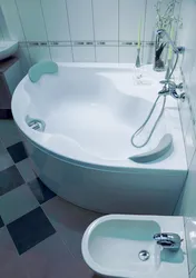 Small bathroom design with corner