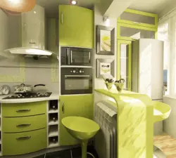 Интерьер малогабаритной кухни с холодильником фото