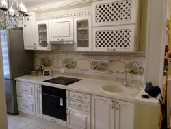 Tiles For Kitchen Backsplash In Classic Style Photo