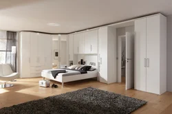 Bedroom Design With Corner Bed