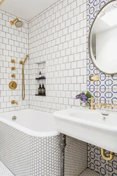 Bathroom design with small tiles