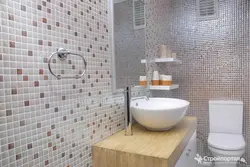 Bathroom design with small tiles