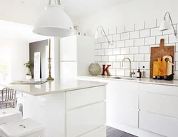 Kitchen design with white tiles