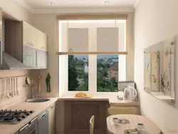 Дизайн кухни с окном по длинной стене