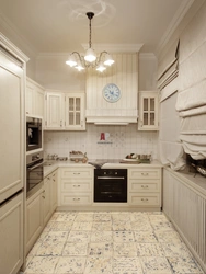 Small bright kitchen design photo