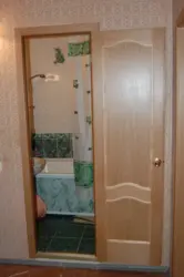 Inexpensive doors for bathrooms and toilets photo