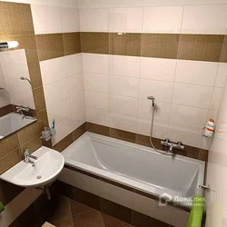 Photo of a standard apartment bath