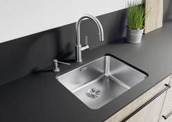 Undermount sink for kitchen photo