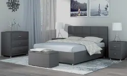 Інтэр'ер спальні з ложкам шэрага колеру