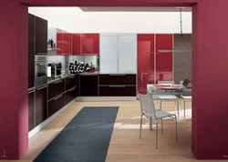 Colors combined with burgundy in the kitchen interior