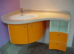 Bathtub with corner sink photo
