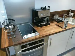 Дызайн кухні з двухкамфарачнай