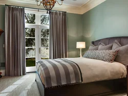 Curtains in the bedroom interior color combination