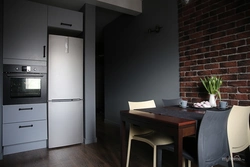 Kitchen design with freestanding refrigerator