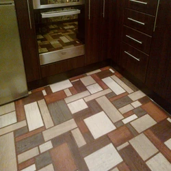 Floors in the hallway and kitchen photo
