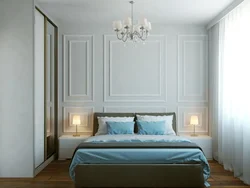 Molding above the bed in the bedroom photo