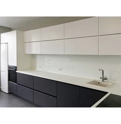 Кухня серый низ белый верх столешница фото