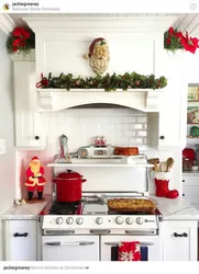 Photo of a kitchen decorated for the New Year