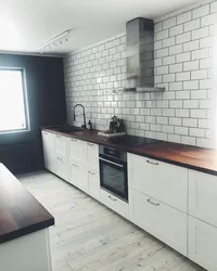 Дызайн кухні лофт без верхніх шаф