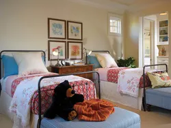 Дизайн спальни с 2 кроватями