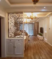 How to separate the kitchen from the hallway photo