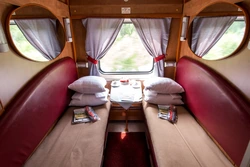 Sleeping car sv photo