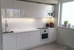 Белая стеклянная кухня фото