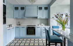 What colors goes with gray-blue in the kitchen interior