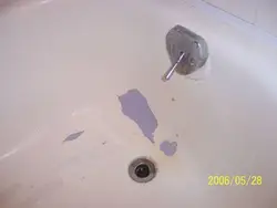 Скол на ванной фото