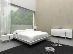 Дызайн спальні з белым ложкам у сучасным стылі