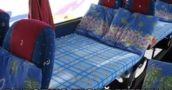 Автобус со спальными местами для пассажиров фото