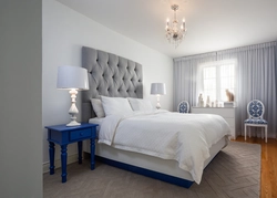 Голубая кровать в интерьере спальни фото