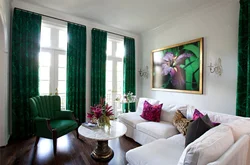 How to choose curtains for the living room interior color combination