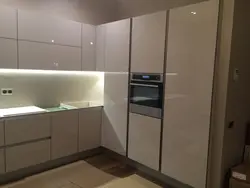 Фото современных кухонь без ручек