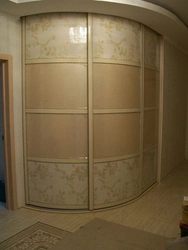 Radius wardrobe in the hallway photo