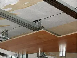Ламинат на потолке кухни фото интерьеров