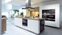 Modern Kitchen Design With Built-In Appliances Photo