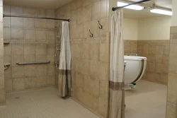 Bathtub Design With Shower With Curtain