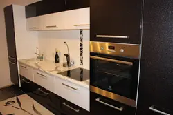 Маленькие кухни прямые фото с холодильником