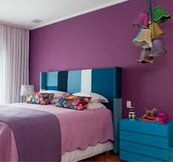 Сочетание фиолетового с другими в интерьере спальни