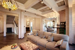 Дизайн гостиной деревянного дома из бруса