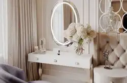 Косметический столик в спальне дизайн