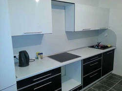 Kitchens black top white bottom photo