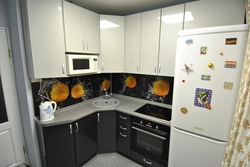 Photo of corner kitchen units for a 6 sq m kitchen