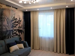Дизайн штор в гостиной из двух