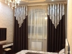 Дизайн штор на одну сторону гостиной