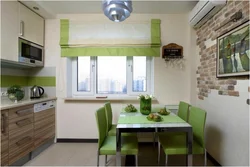 Фото кухни в доме с окном фото и подборка обоев