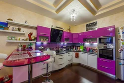 Kitchen color fuchsia photo in the interior