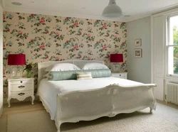 Floral wallpaper for bedroom photo small